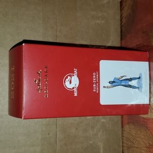 Mortal Kombat Hallmark Ornament Sub-Zero